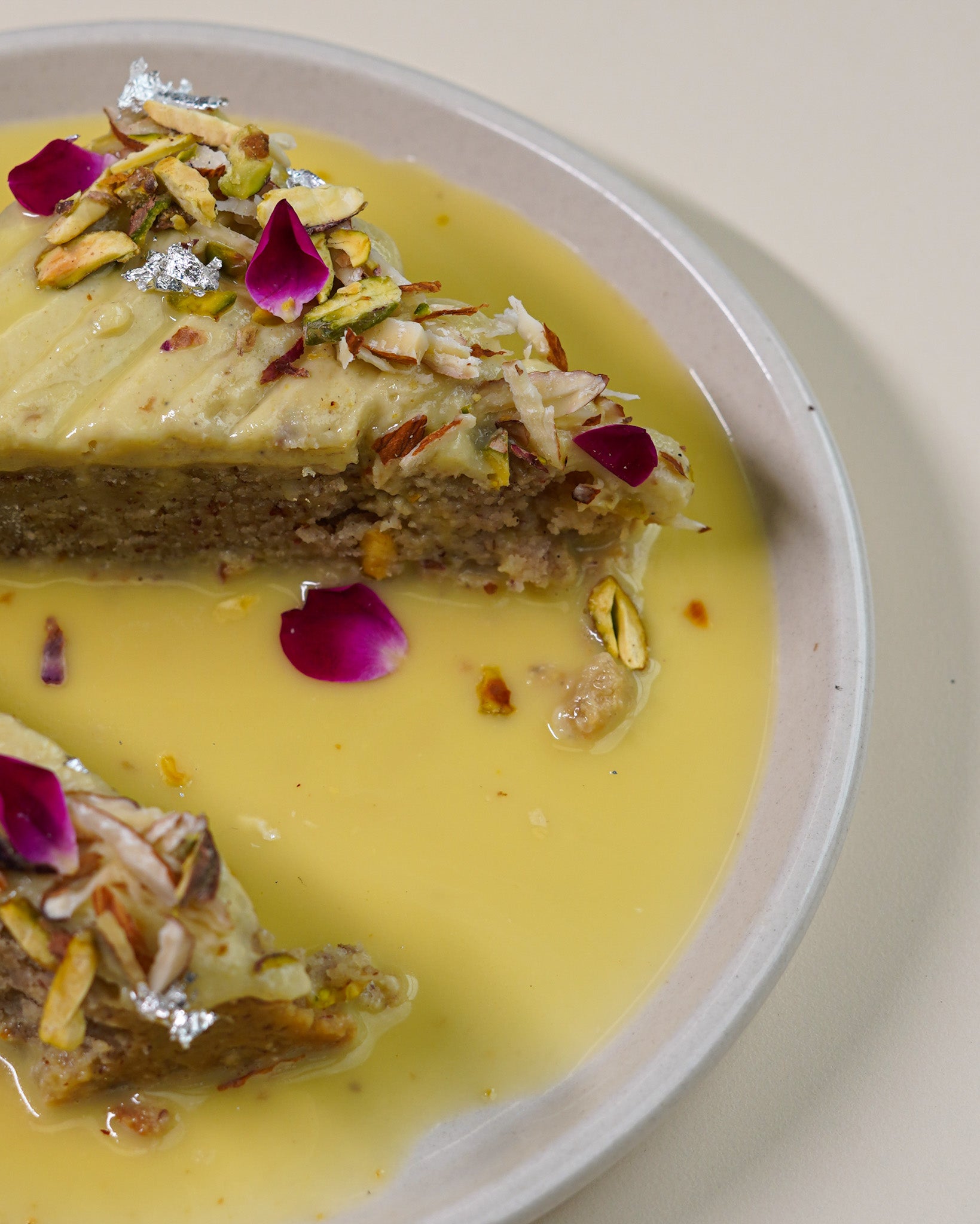 Sugar-Free Rabdi Kulfi Cake Jar