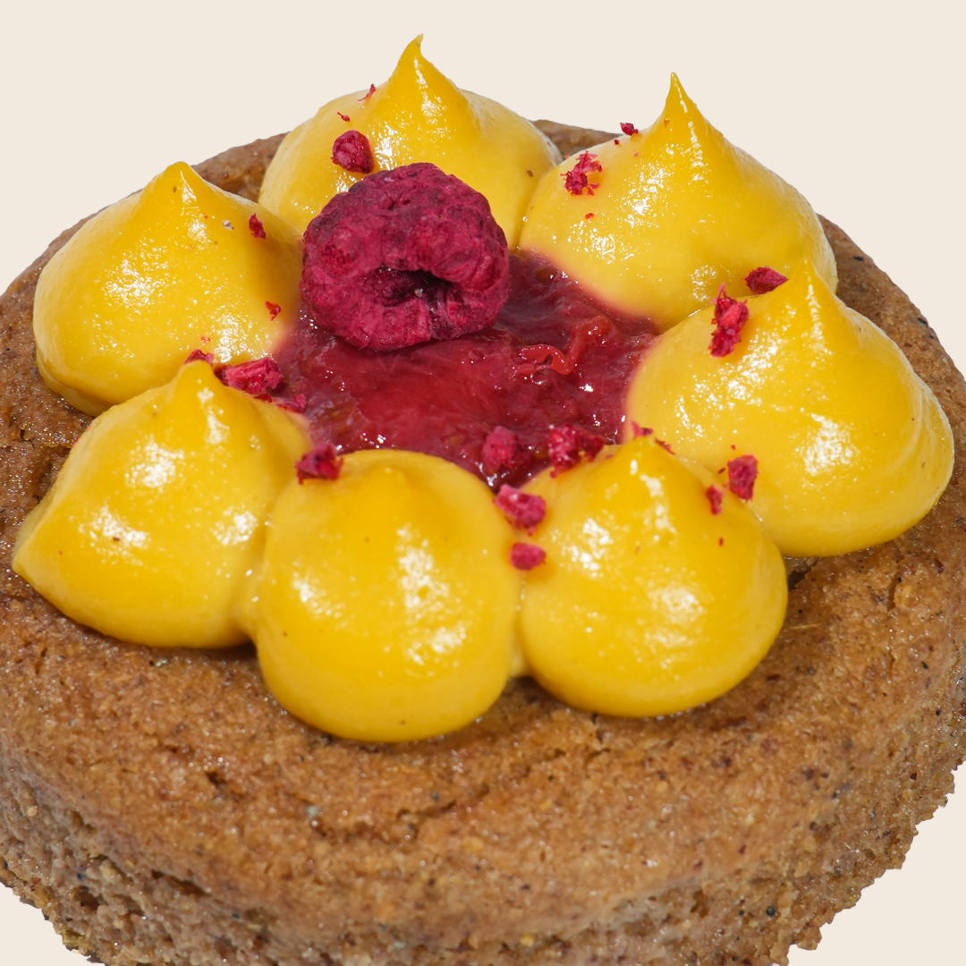 Mango & Strawberry Cream Cake