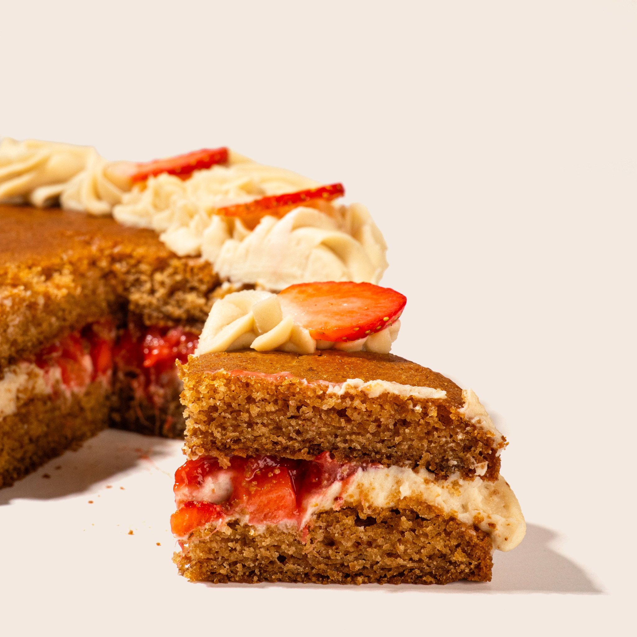 Strawberry & Cream Cake