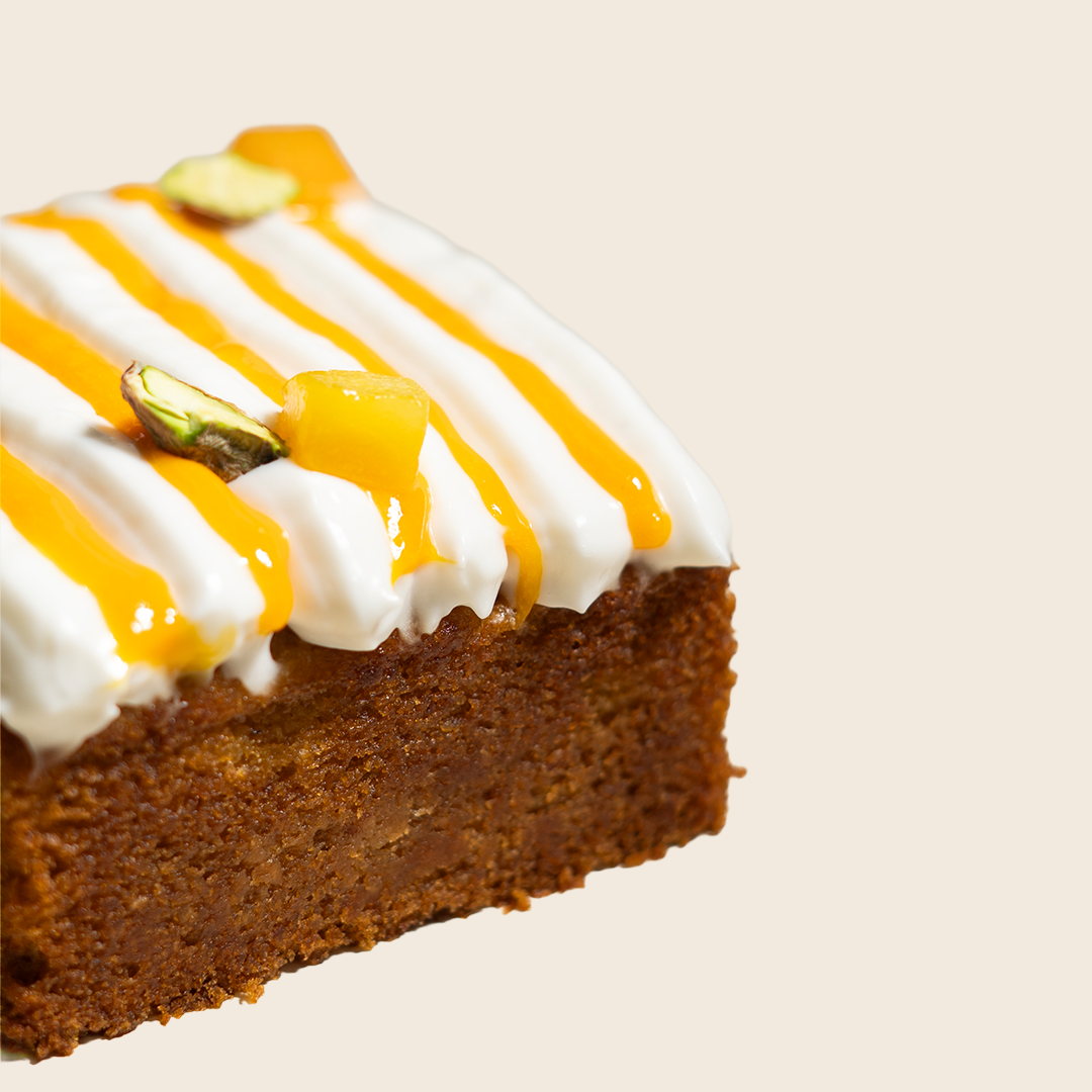 Mango & Vanilla Cake
