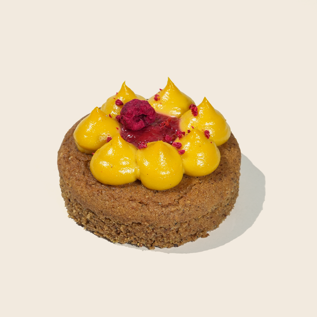 Mango & Strawberry Cream Cake
