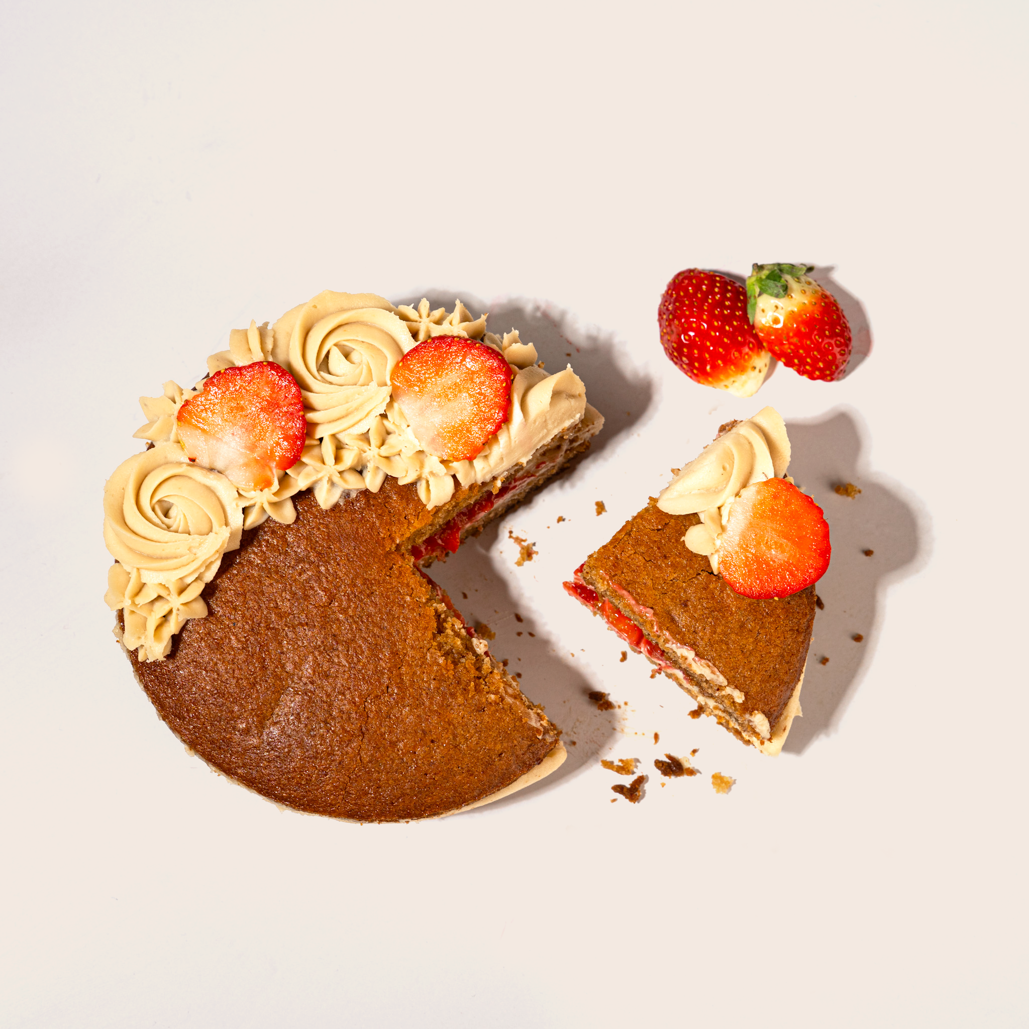 Strawberry & Cream Cake