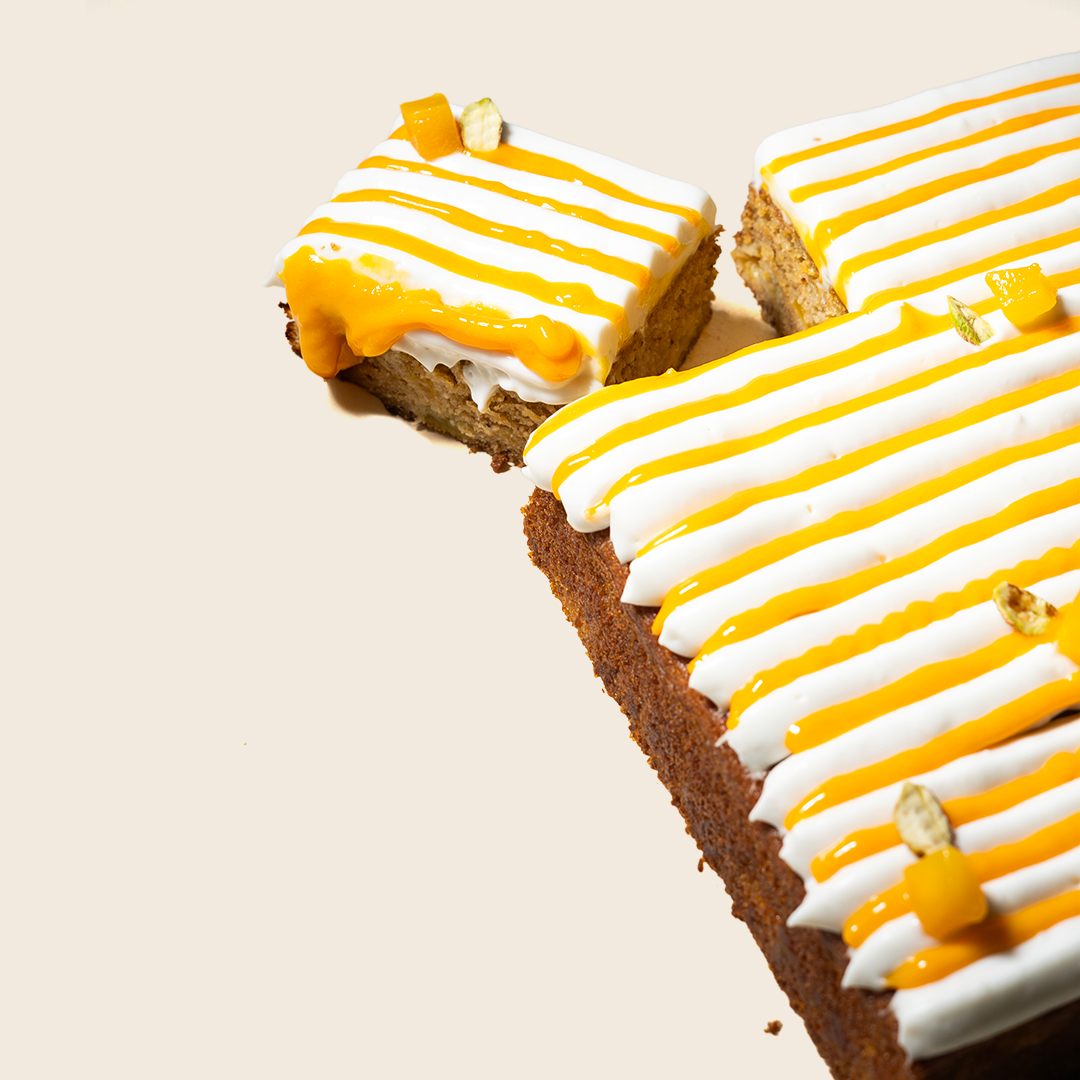 Mango & Vanilla Cake