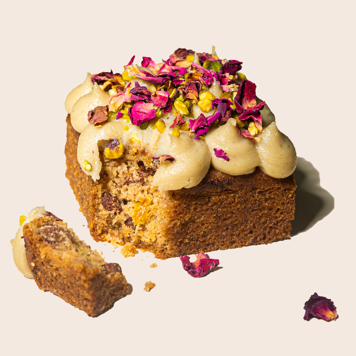 Saffron, Almond & Orange Cake