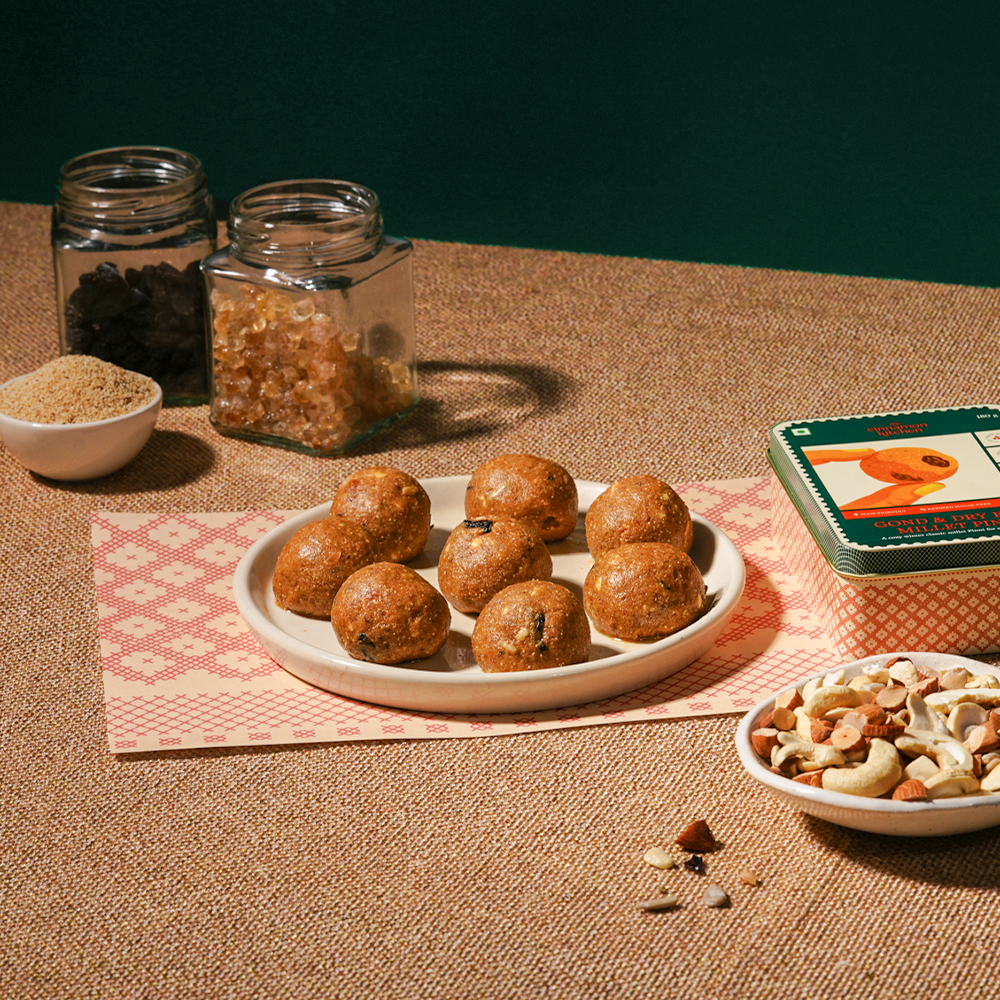 Gond & Dry Fruit Millet Pinnis